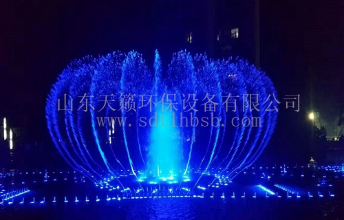 漂浮喷泉